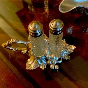 Arthur Court Grape Salt and Pepper Shake Set